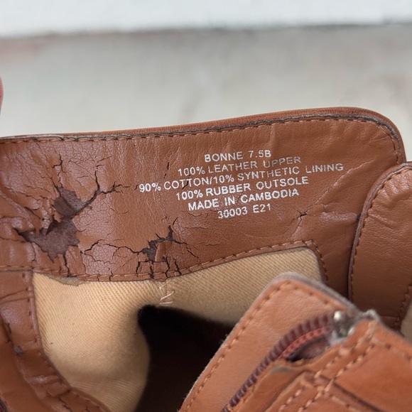 Ralph Lauren Brown Leather Ankle Boots with Gold Accent - Picture 7 of 10